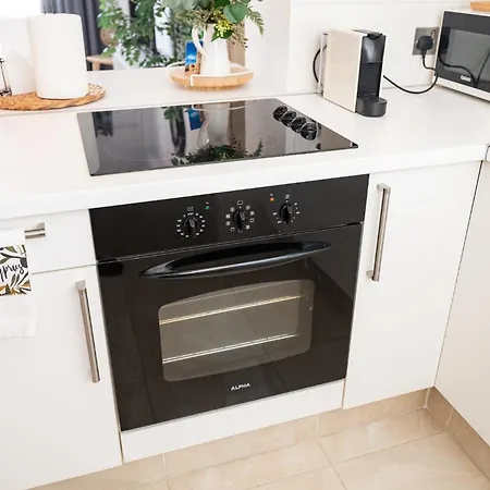 Lägenhet Quattro Beachfront Sea View Ap 34 Larnaca