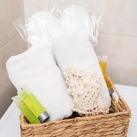 Quattro Beachfront Sea View Ap 34