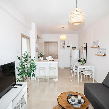Quattro Beachfront Sea View Ap 34 Apartment