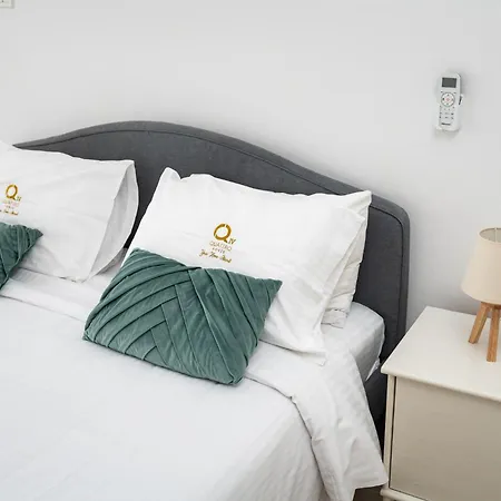 Quattro Beachfront Sea View Ap 34 Λάρνακα